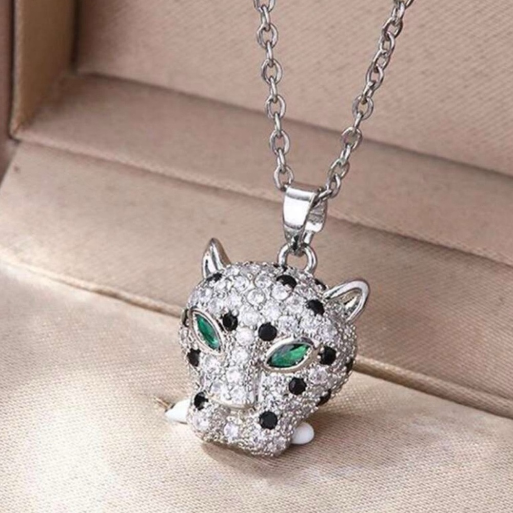 Silver Plated Stainless Steel Silver Leopard Head Necklace Green Eye 
 Pendant